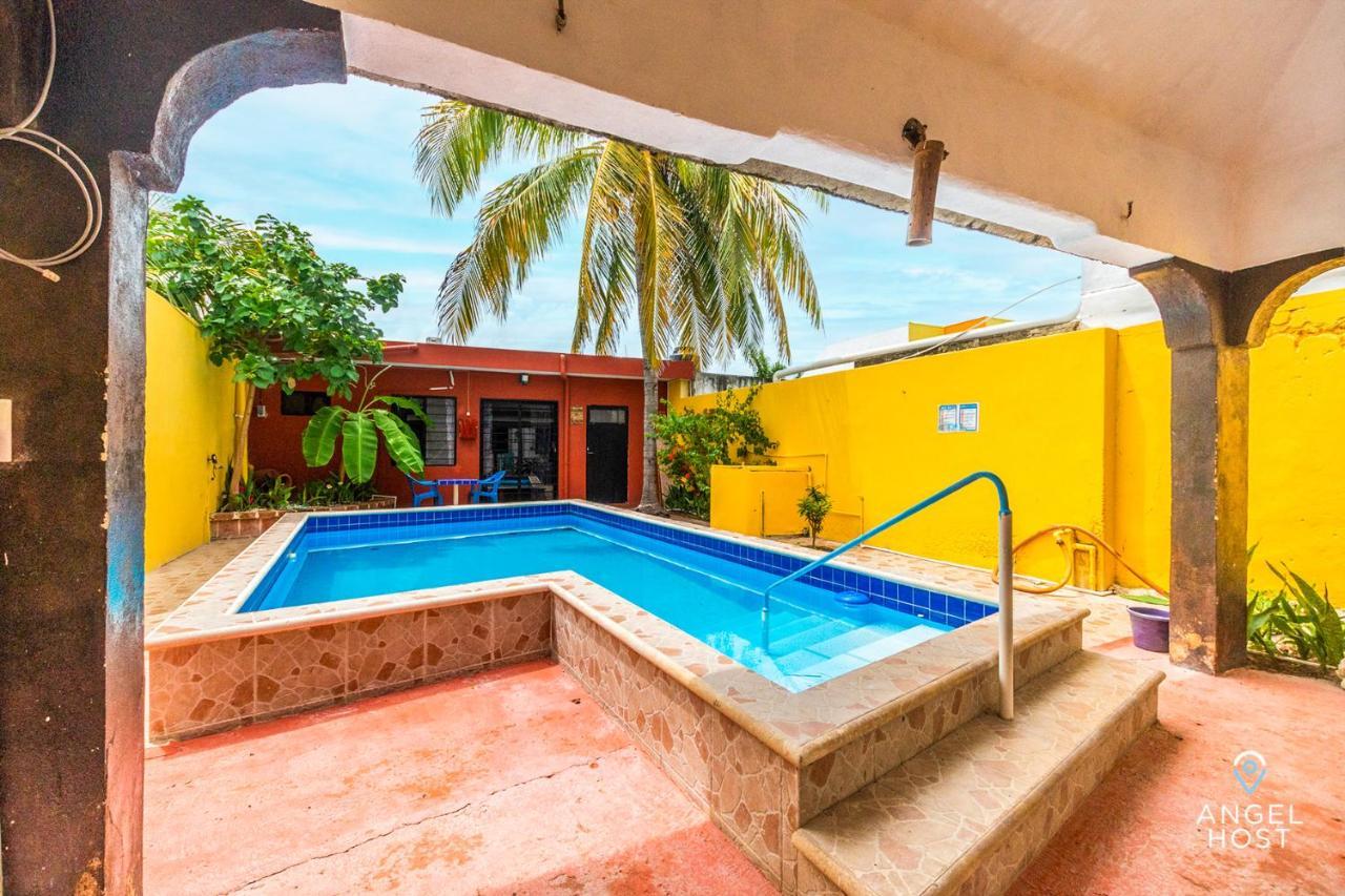 Malecon Beach House In Progreso 1 Block From Beach Luaran gambar
