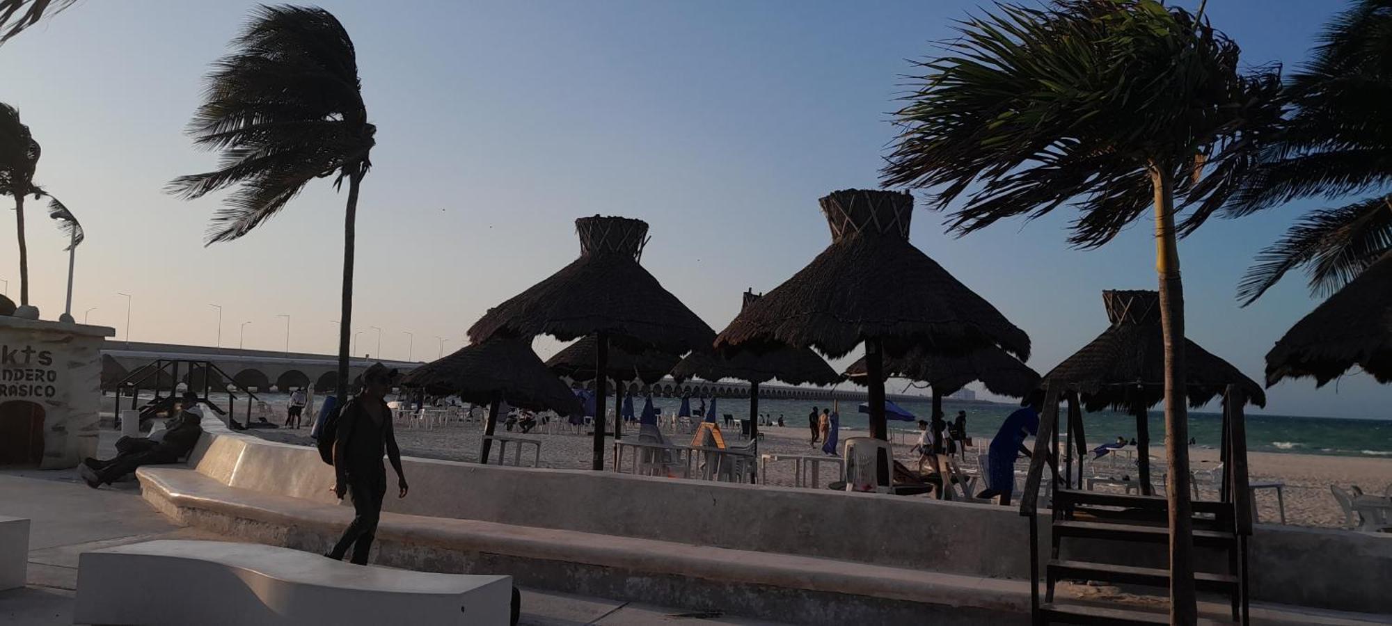 Malecon Beach House In Progreso 1 Block From Beach Luaran gambar