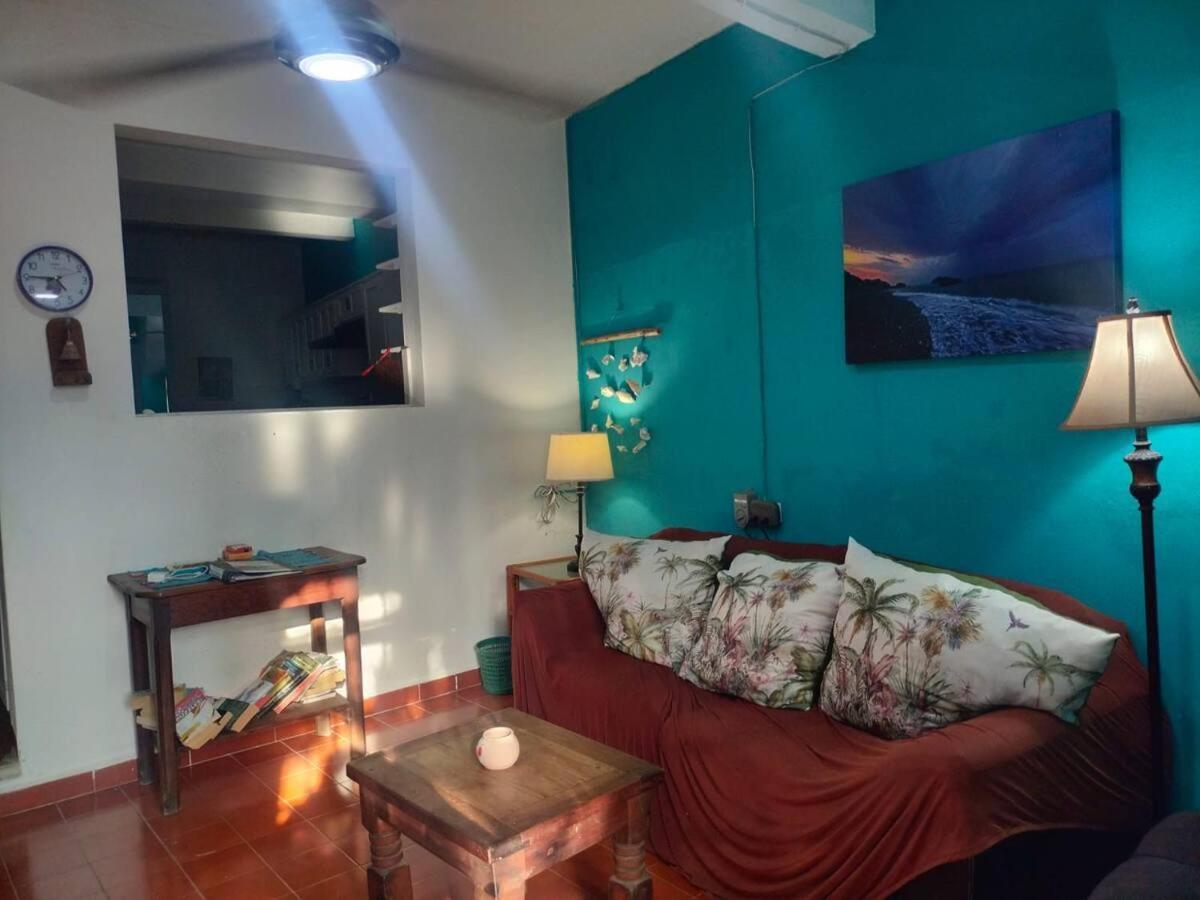 Malecon Beach House In Progreso 1 Block From Beach Luaran gambar